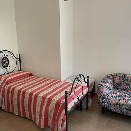 La Maison Apache Cod Iun: R8196 Apartment