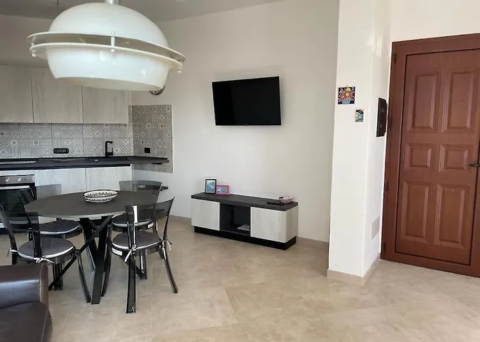 La Maison Apache Cod Iun: R8196 * Gonnesa