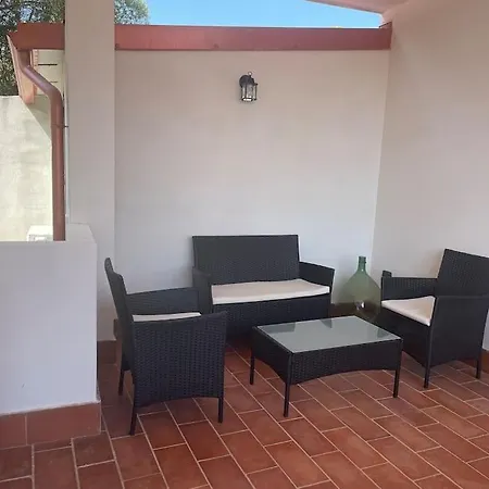 La Maison Apache Cod Iun: R8196 * Gonnesa