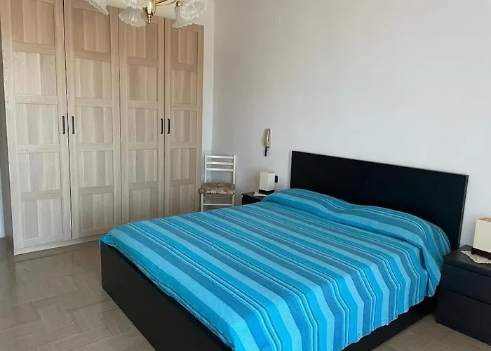 La Maison Apache Cod Iun: R8196 Apartment *